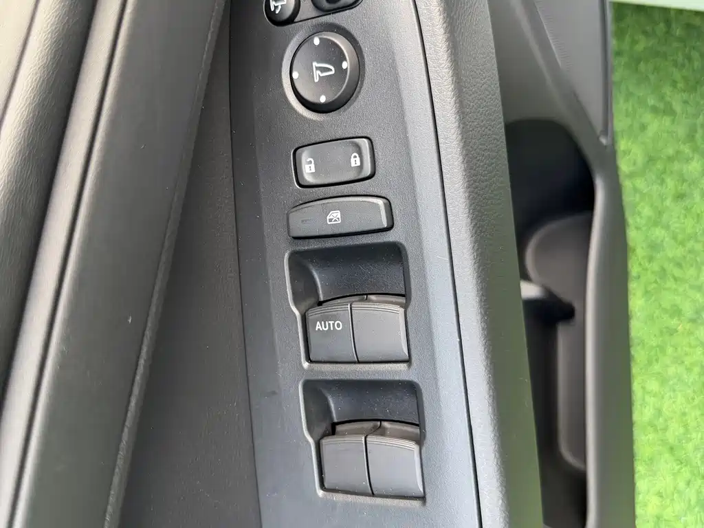 Honda Vezel 2023 — фото 16