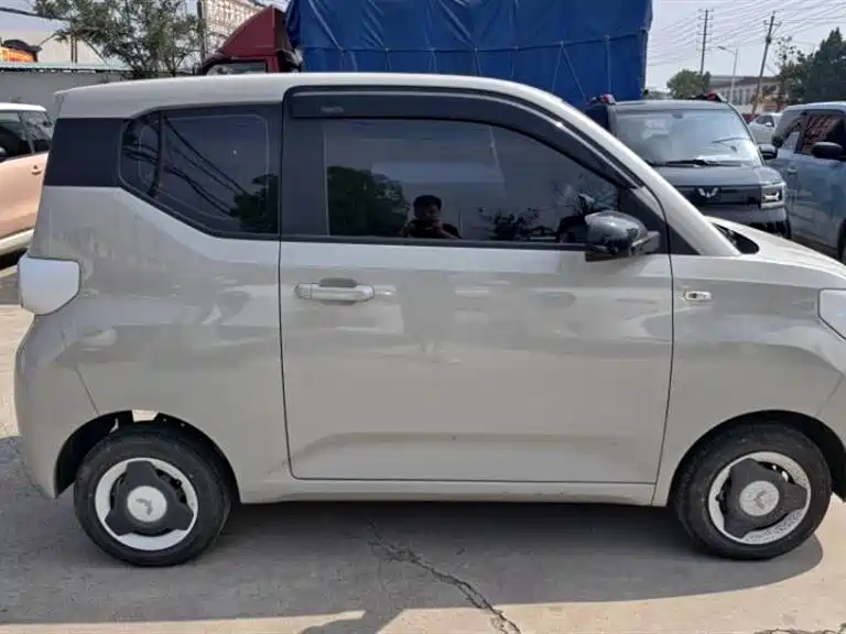 Wuling MINIEV 2025