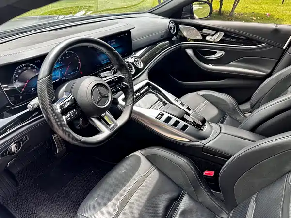 Mercedes-Benz AMG GT 2022