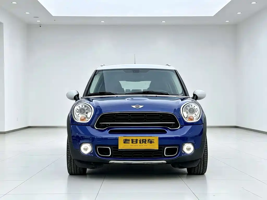 MINI Countryman 2016