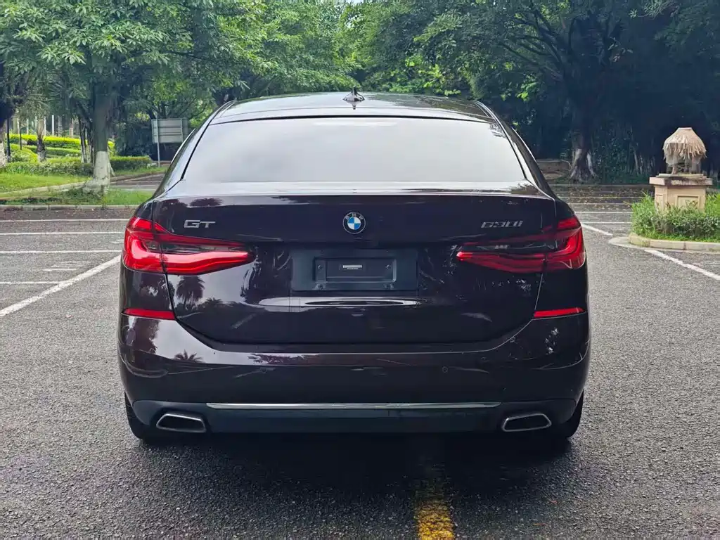 BMW 6 Series GT 2018 — фото 8