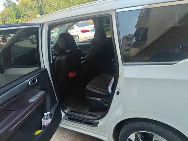 GAC Trumpchi M6 2022
