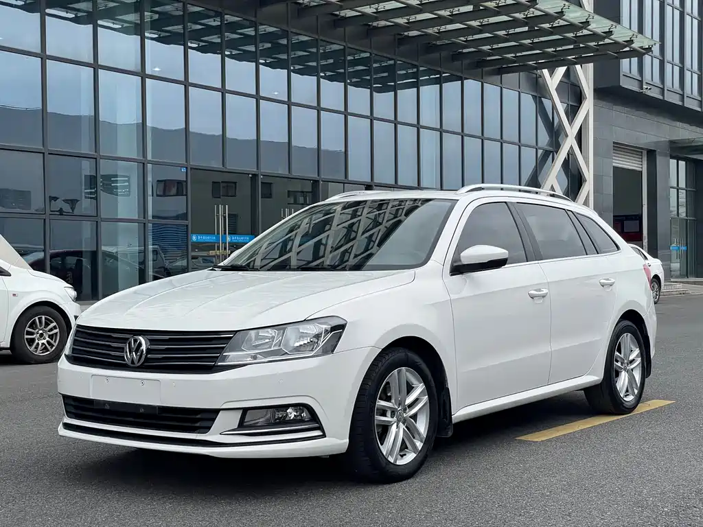 Volkswagen Gran Lavida 2017 — фото 1