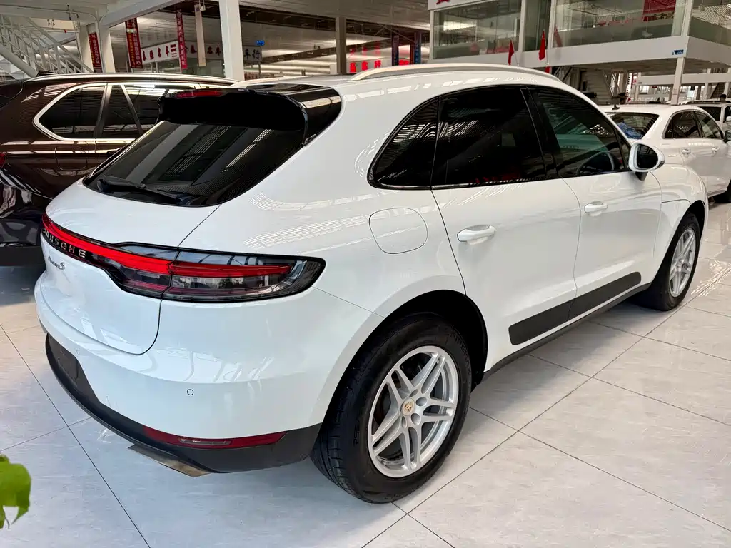 Porsche Macan 2019 — фото 3