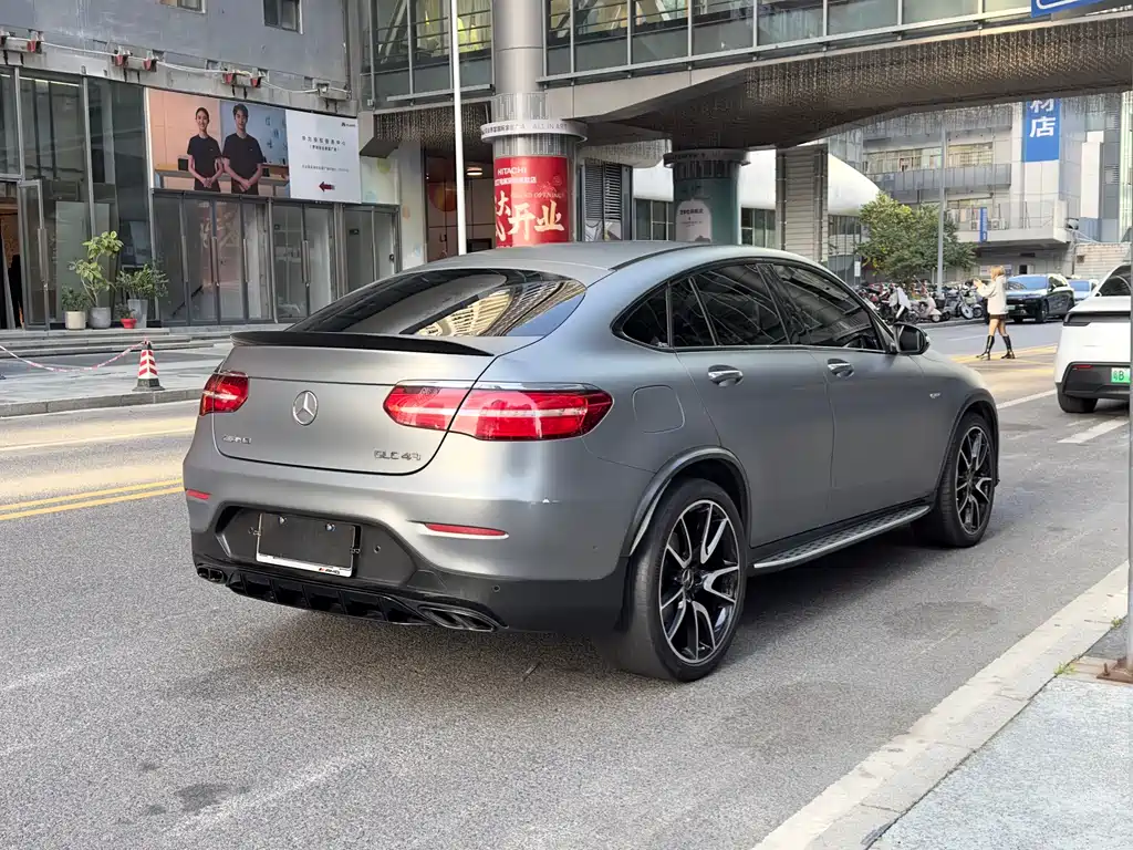 Mercedes-Benz GLC Coupe AMG 2018 — фото 22