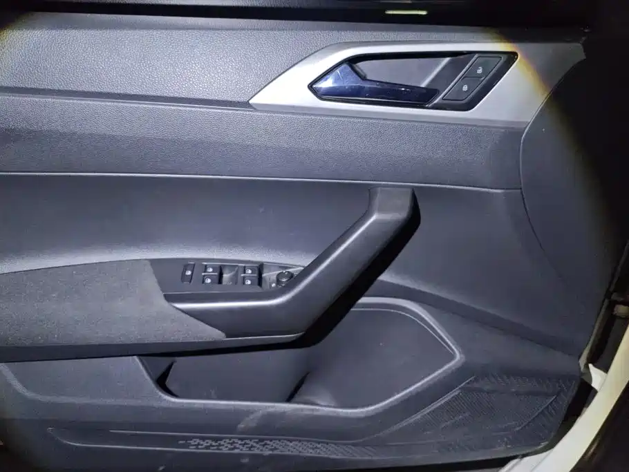 Volkswagen Polo 2021