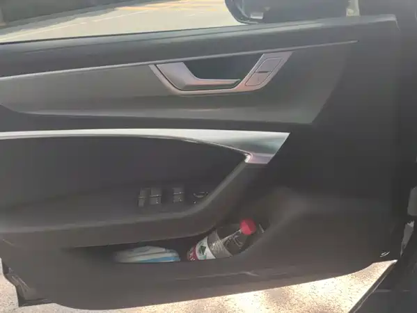 Audi A6L 2023