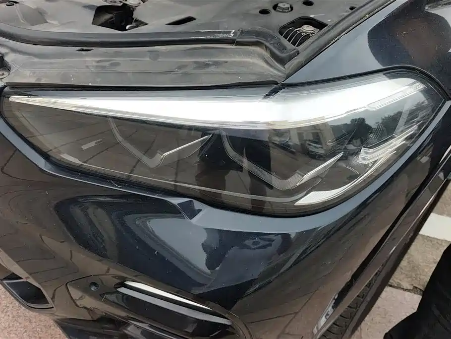 BMW X5 2021