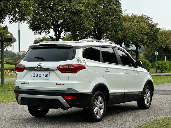 BAIC Huansu S3 2017