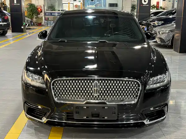 Lincoln Continental 2018
