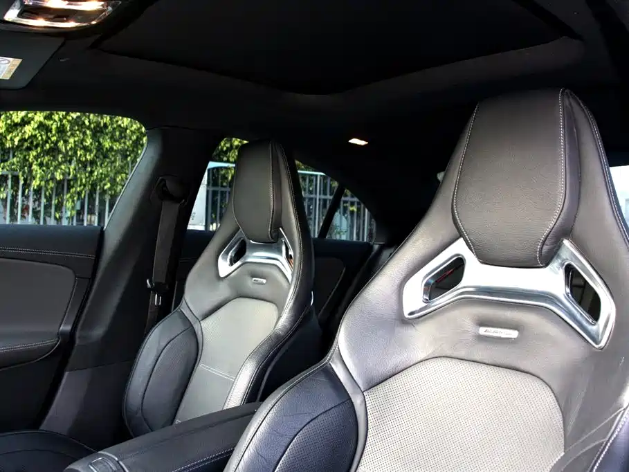Mercedes-Benz CLA AMG 2023 — фото 9
