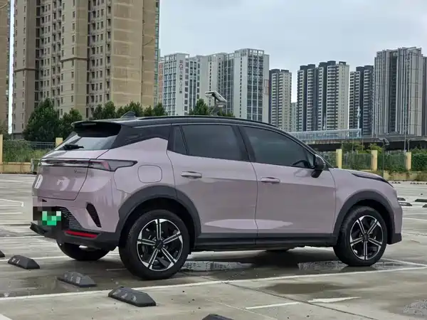 Lynk & Co 06 EM-P 2024