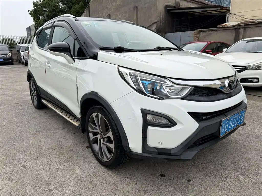 BYD Yuan 2016