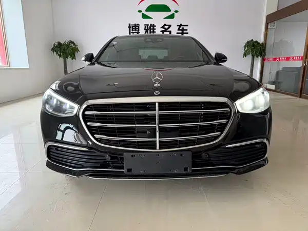 Mercedes-Benz S-Class 2025