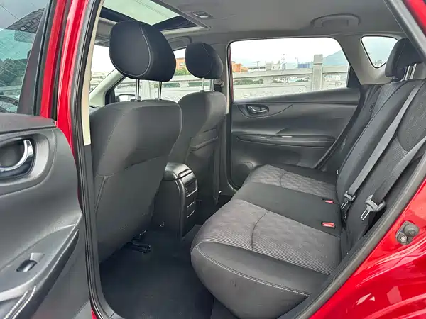 Nissan Tiida 2019