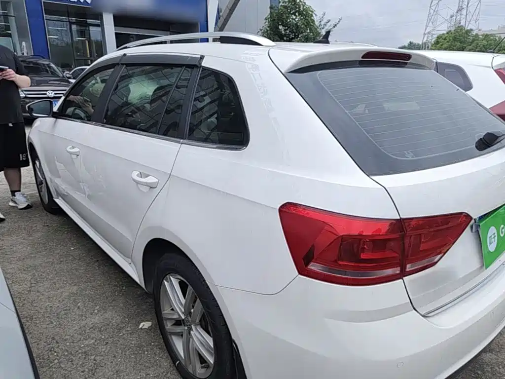Volkswagen Gran Lavida 2017
