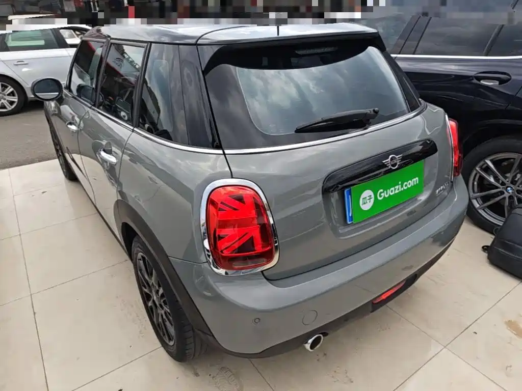 MINI MINI 2021