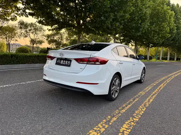 Hyundai Celesta 2017