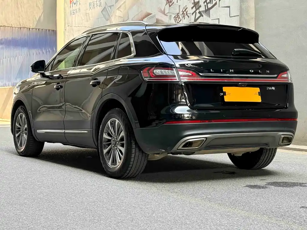 Lincoln Nautilus 2019