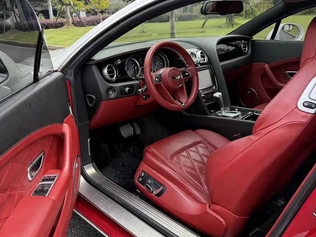 Bentley Continental 2013