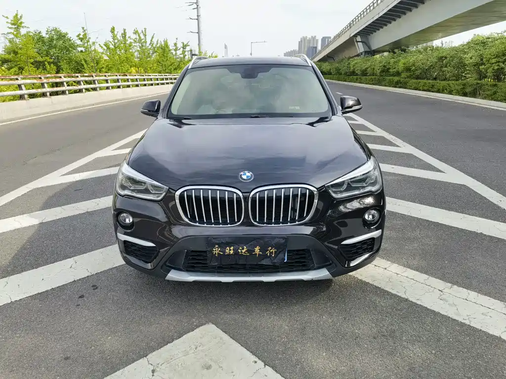 BMW X1 2018 — фото 2