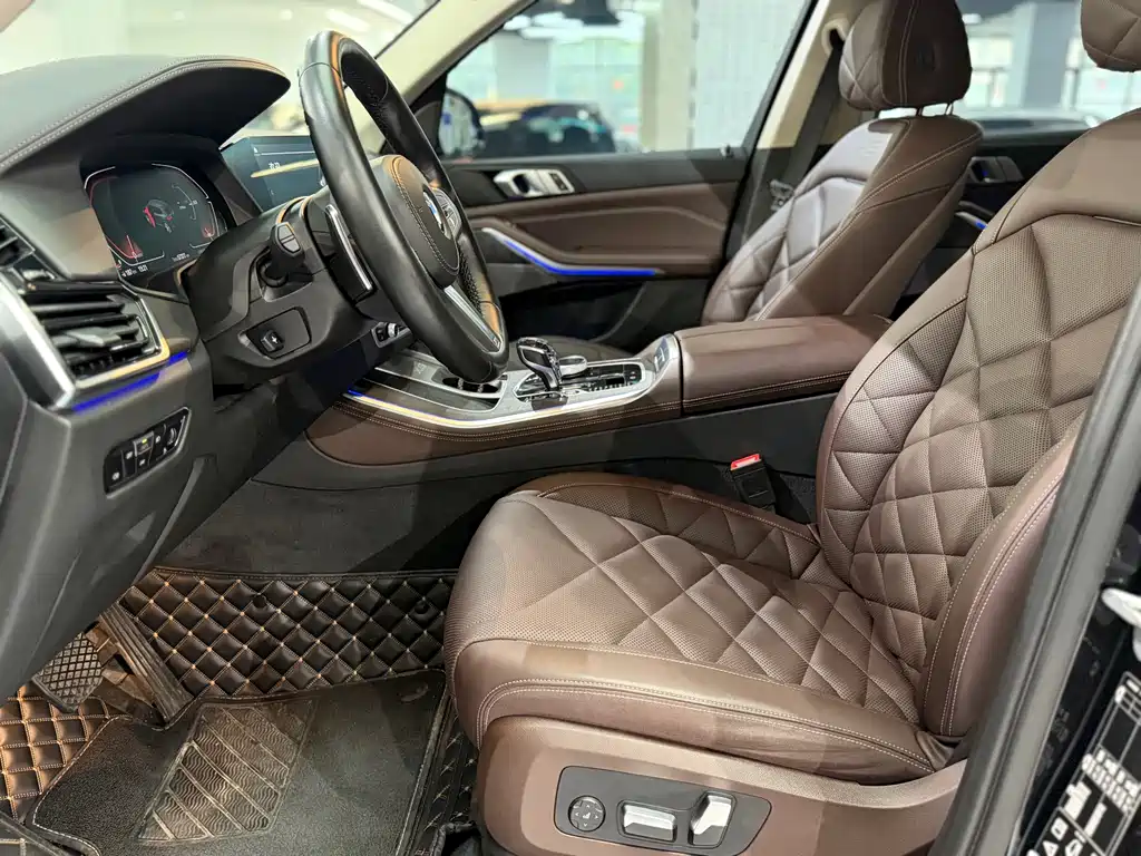 BMW X5 2023