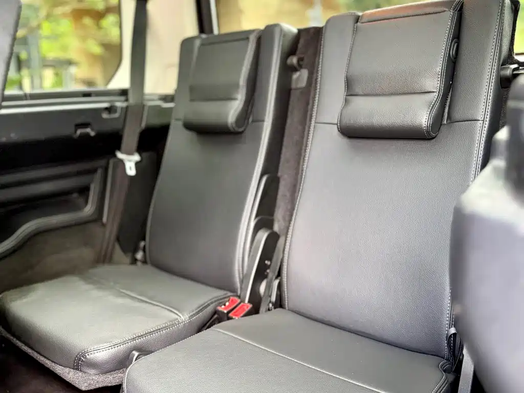 Land Rover Discovery 2015 — фото 12
