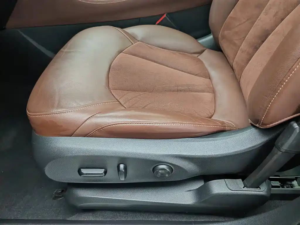 Buick Envision Plus 2016 — фото 20