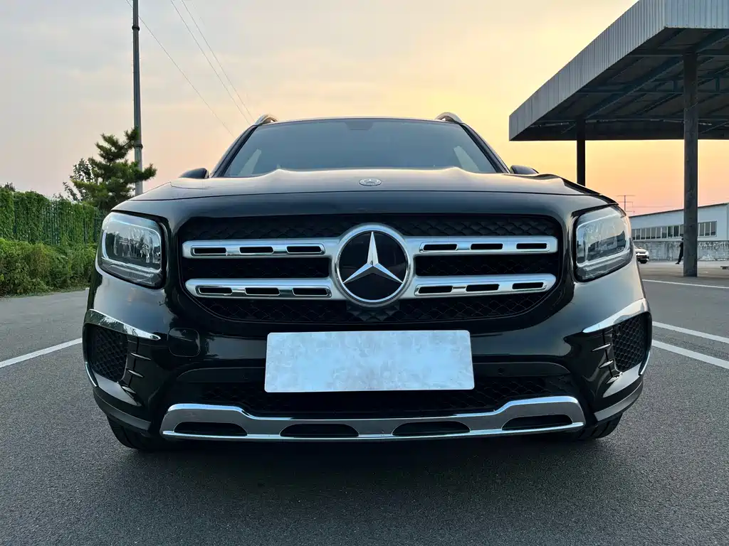 Mercedes-Benz GLB 2020