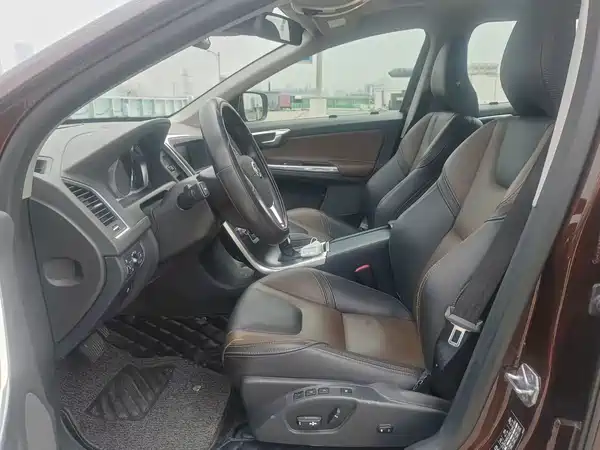 Volvo XC60 2016