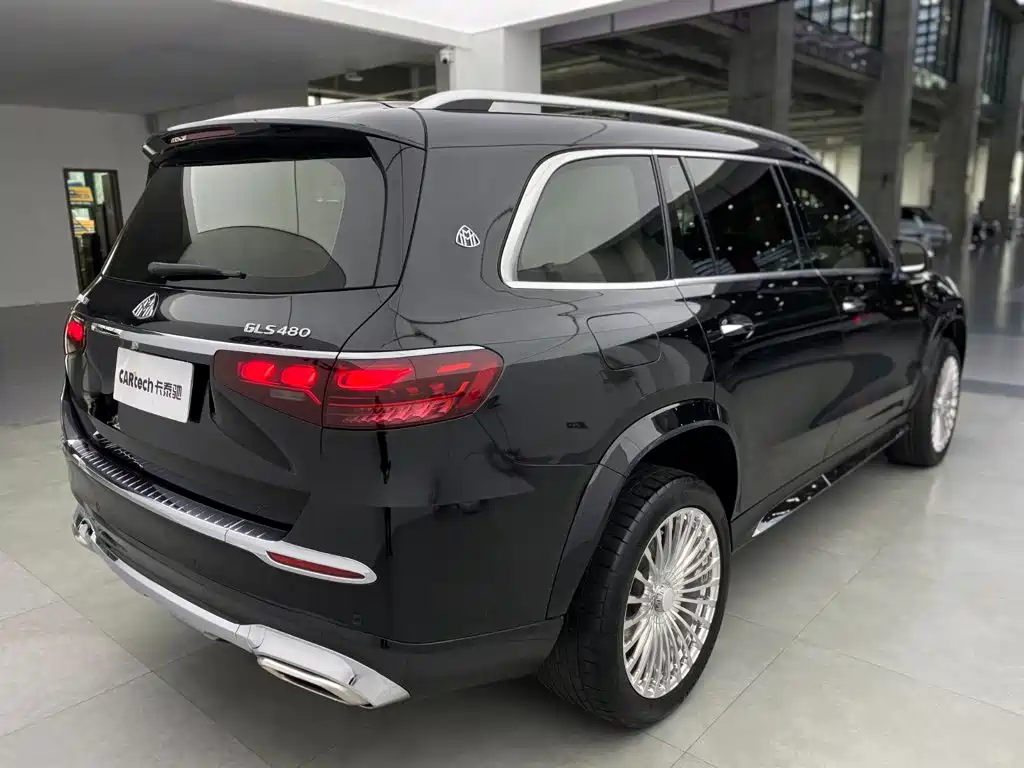 Mercedes-Benz GLS 2024 — фото 38