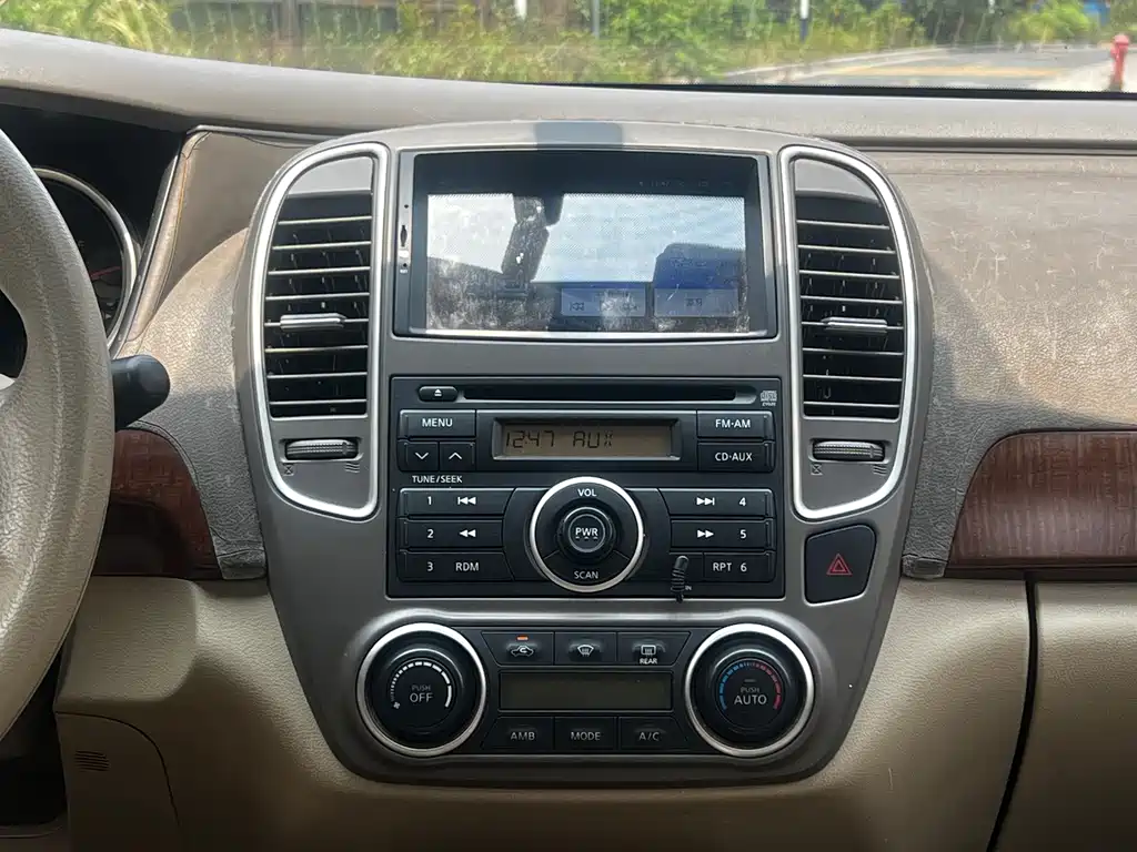 Nissan Sylphy 2010 — фото 29