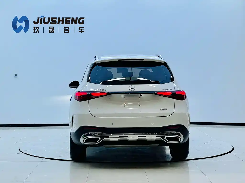 Mercedes-Benz GLC 2023