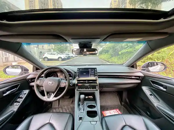 Toyota Avalon 2019