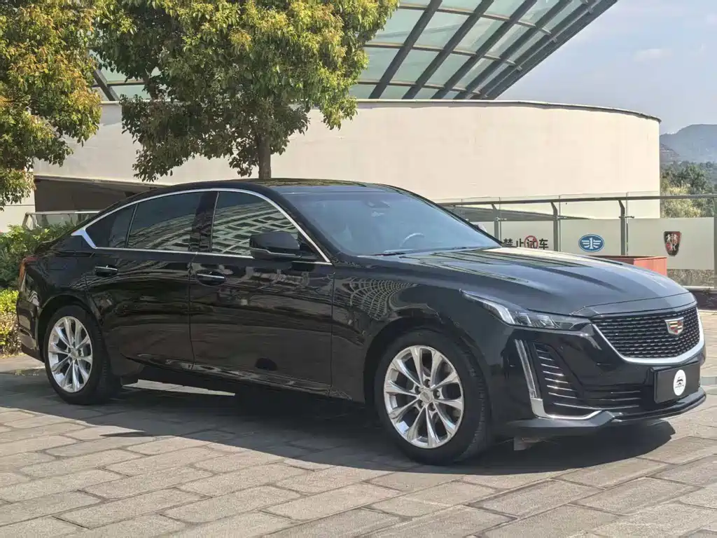 Cadillac CT5 2023 — фото 2