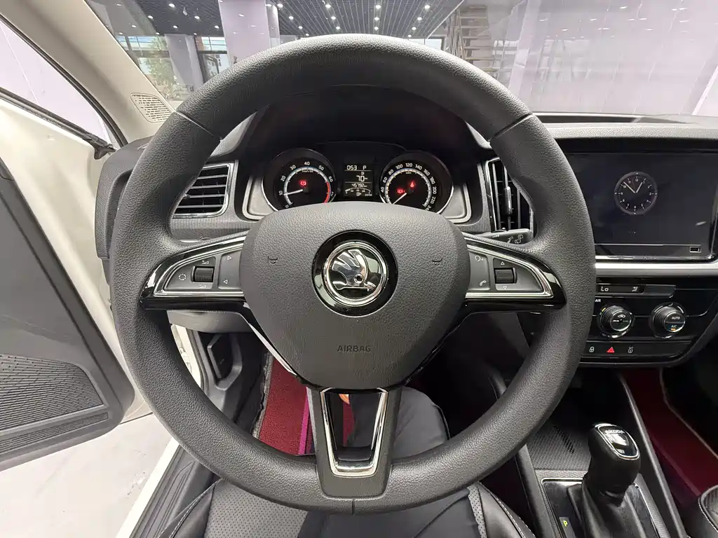 Skoda Kamiq 2022 — фото 12
