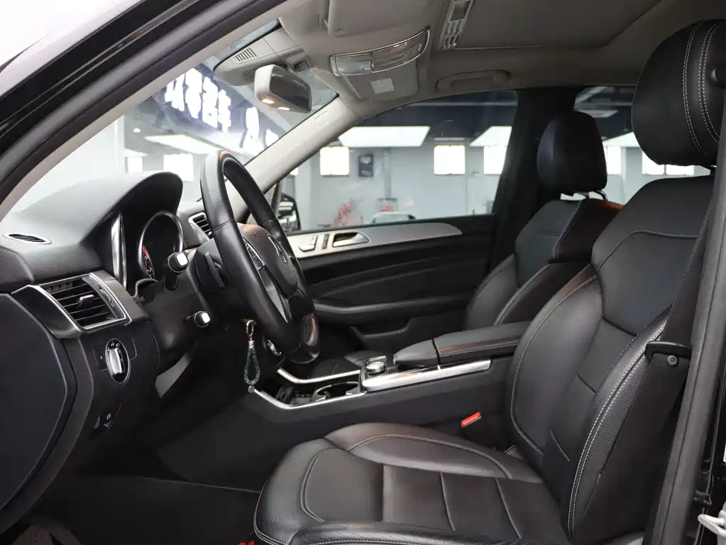 Mercedes-Benz M-Class 2014 — фото 18