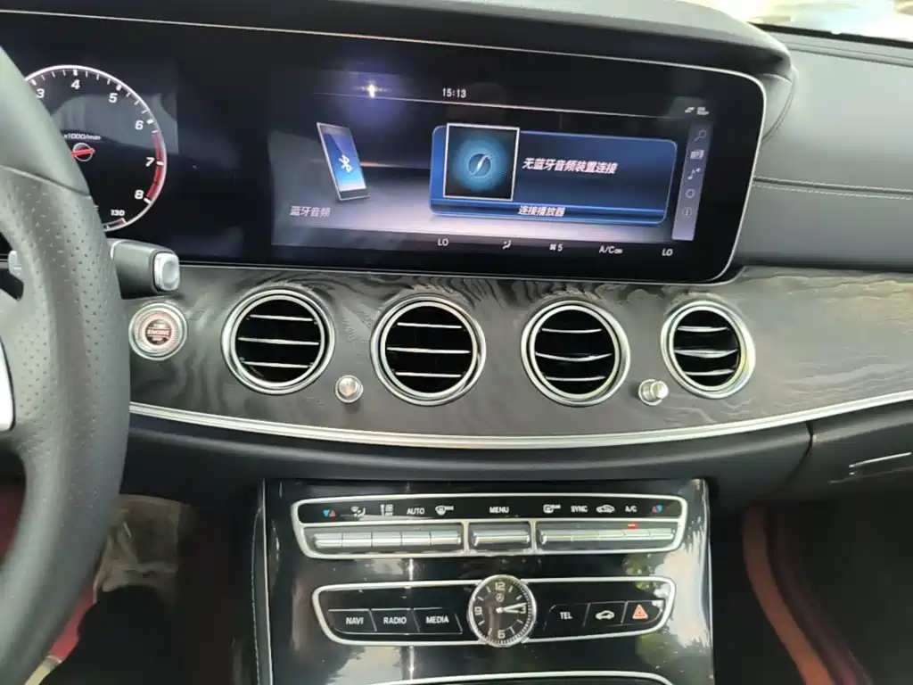 Mercedes-Benz E-Class 2017 — фото 13