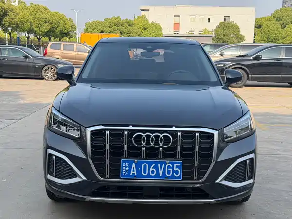 Audi Q2L 2022