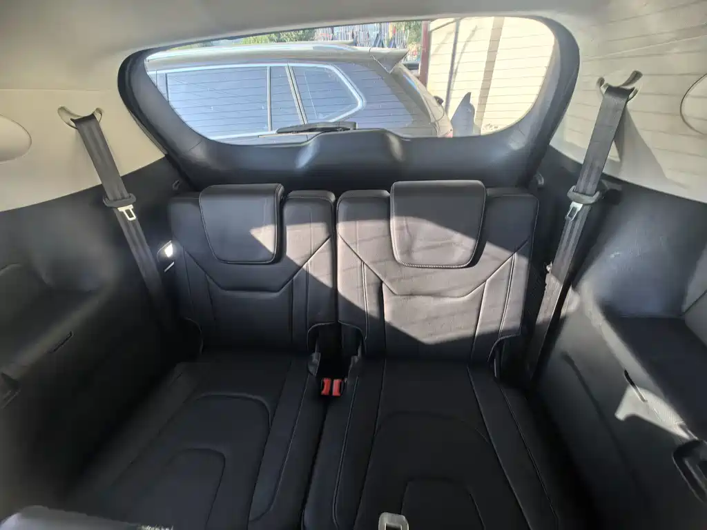 Ford Edge 2018 — фото 16