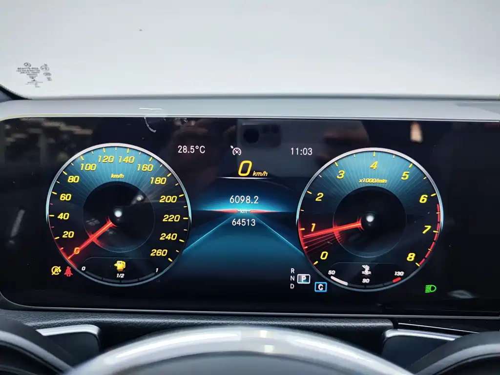 Mercedes-Benz GLB 2020 — фото 10