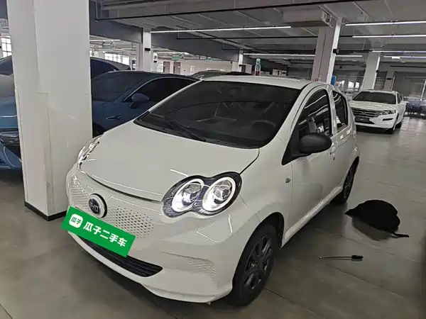 BYD e1 2020