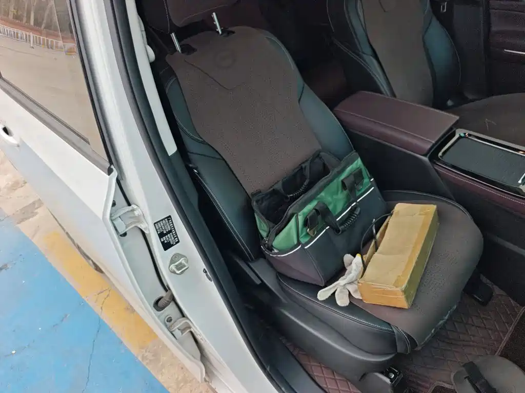 GAC Motor Trumpchi M6 2025 — фото 4