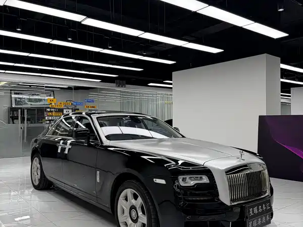 Rolls-Royce Ghost 2011