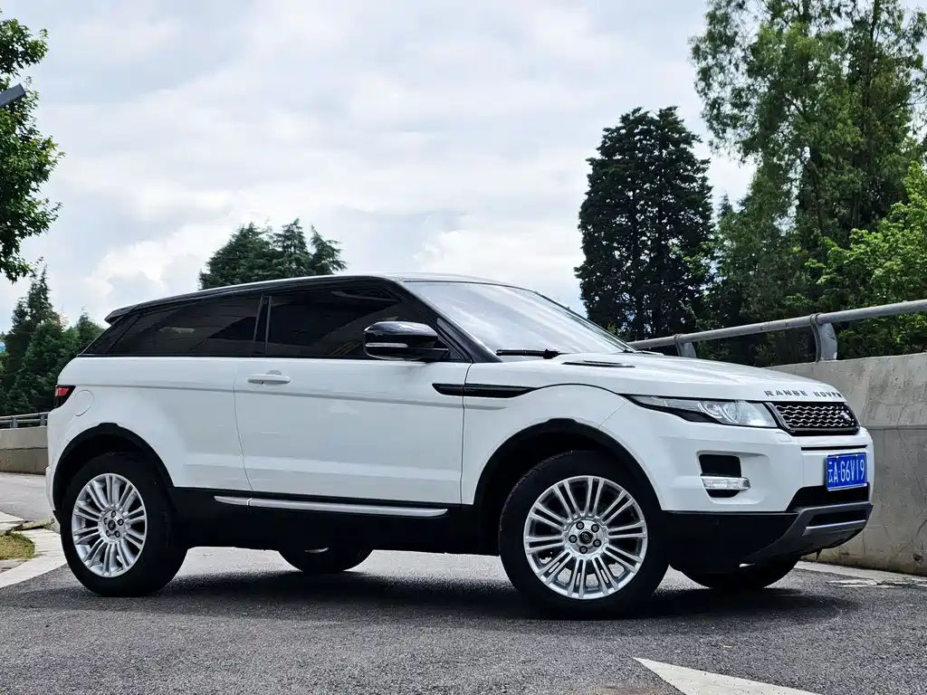 Land Rover Evoque 2012