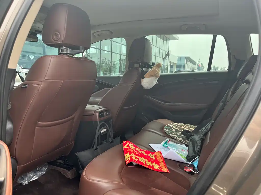 Buick Envision Plus 2018