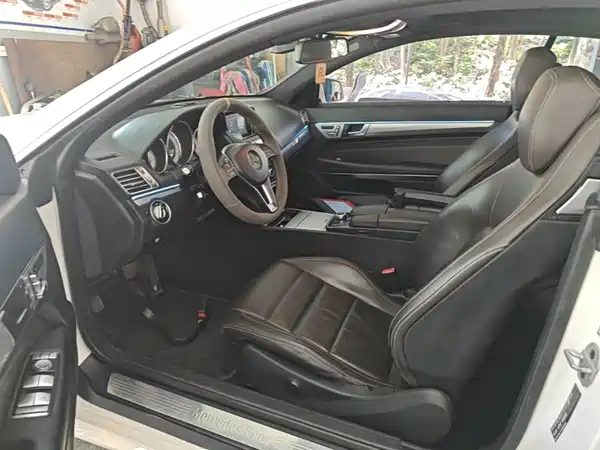 Mercedes-Benz E-Class 2016