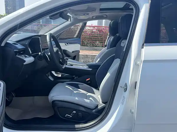 Geely Xingrui 2023