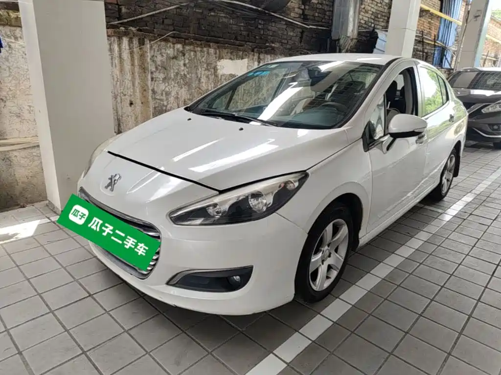 Peugeot 308 2014