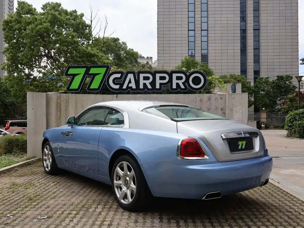 Rolls-Royce Wraith 2014 — фото 13